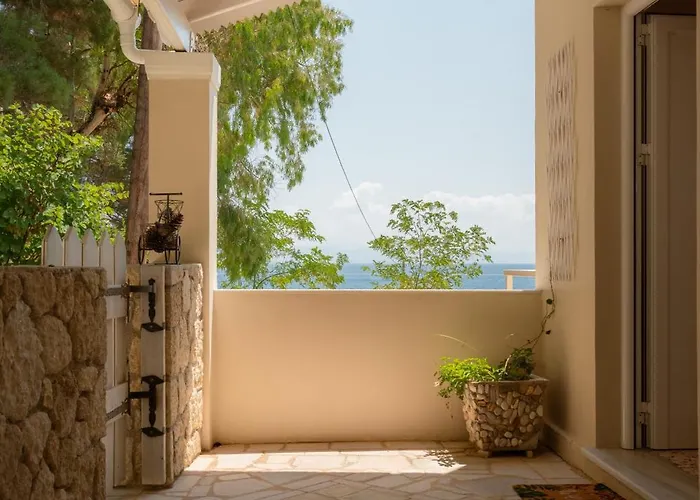 Villa Mikalef Perama (Corfu)