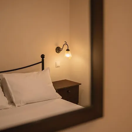 Mikalef Vila Perama (Corfu)