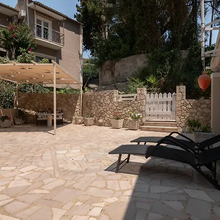 Mikalef * Perama (Corfu)