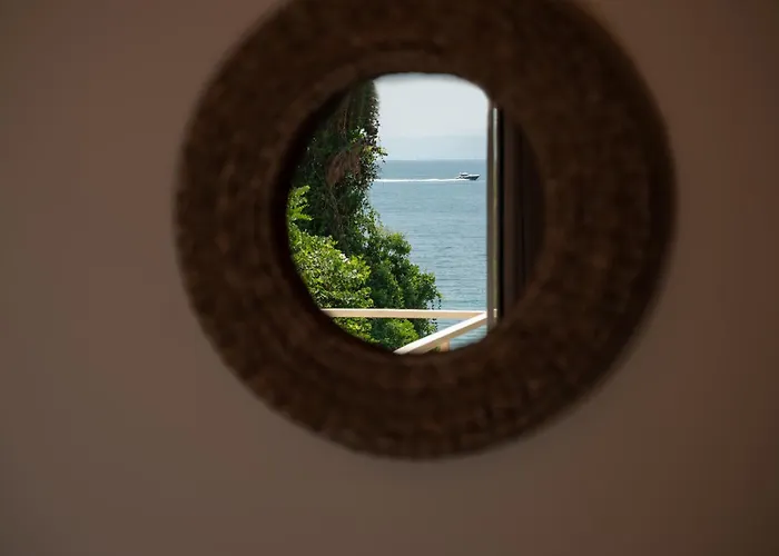 Mikalef Villa Perama